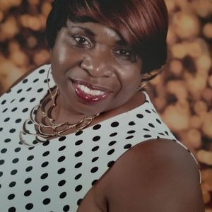 Meet your Posher, Valrie